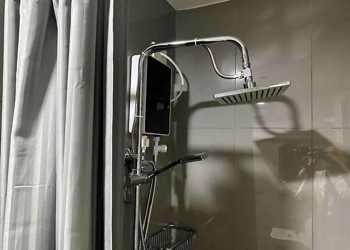 Cosmo Nest Air Skyline One Br Makati 2270 Gym Swim Park 300 Mbps Апартаменты Манила